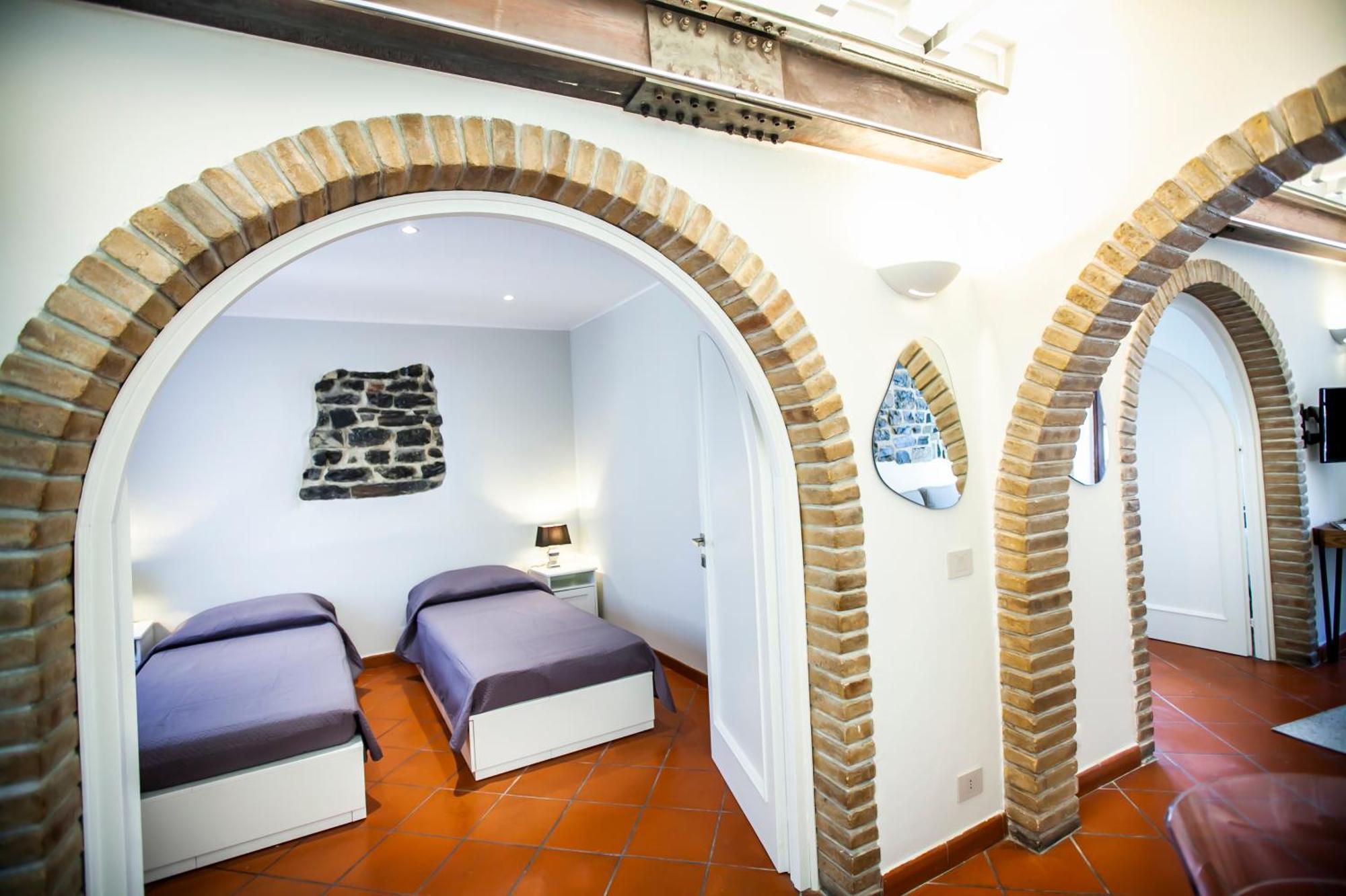 The Goose House Apartamento Como Exterior foto